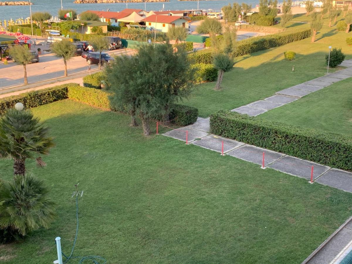 Al Mare Apartament Apartment Fano Exterior foto